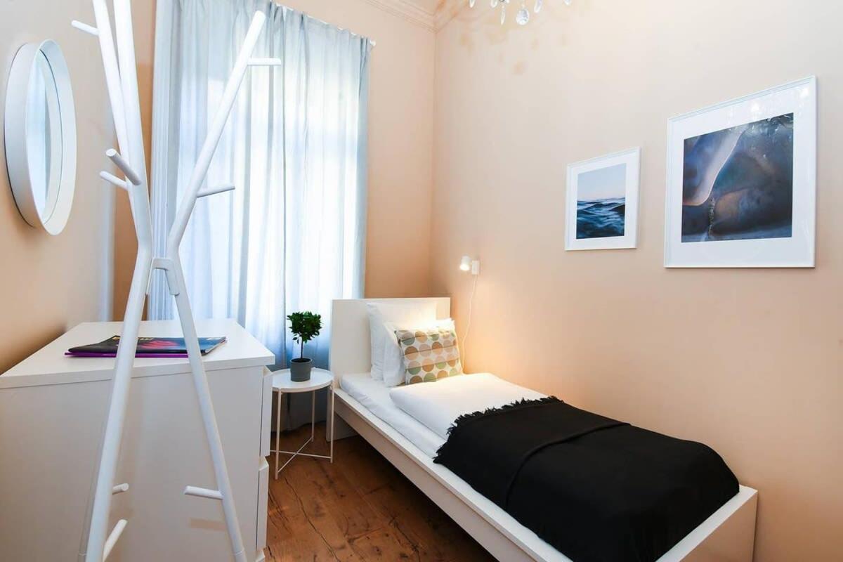 Very Central Very Spacious New Home 布达佩斯 外观 照片